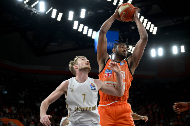 合的高强度 合的高强度