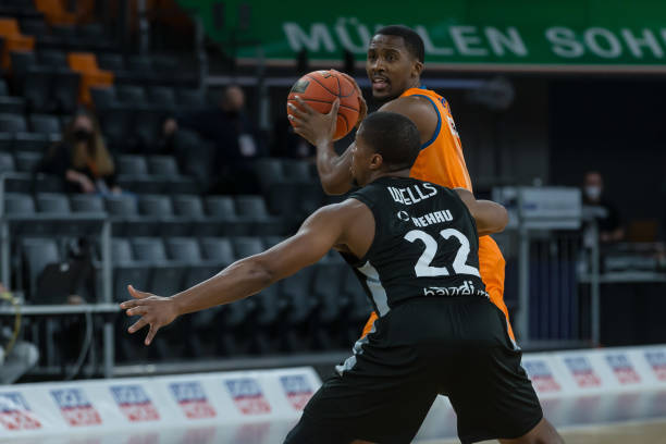 的进步可谓 的进步可谓