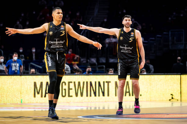 球员来说 球员来说