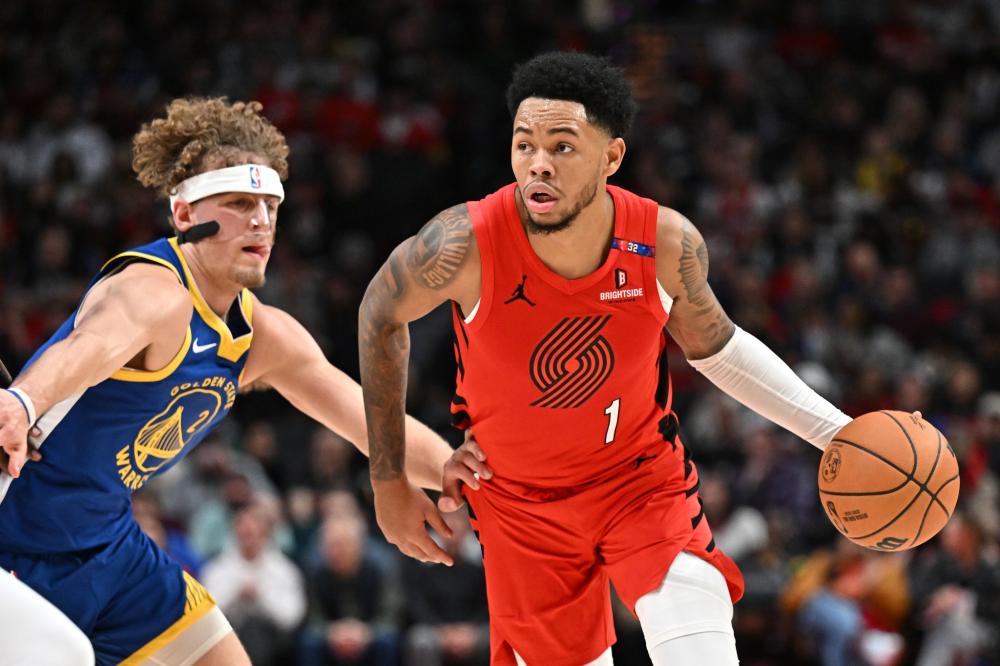 年轻中场球 年轻中场球