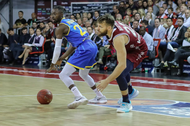 中展现了极 中展现了极